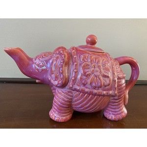 TARGET HOME CALYPSO ST BARTH ELEPHANT TEAPOT 50 OZ RED PINK CORAL.BRAND NEW.